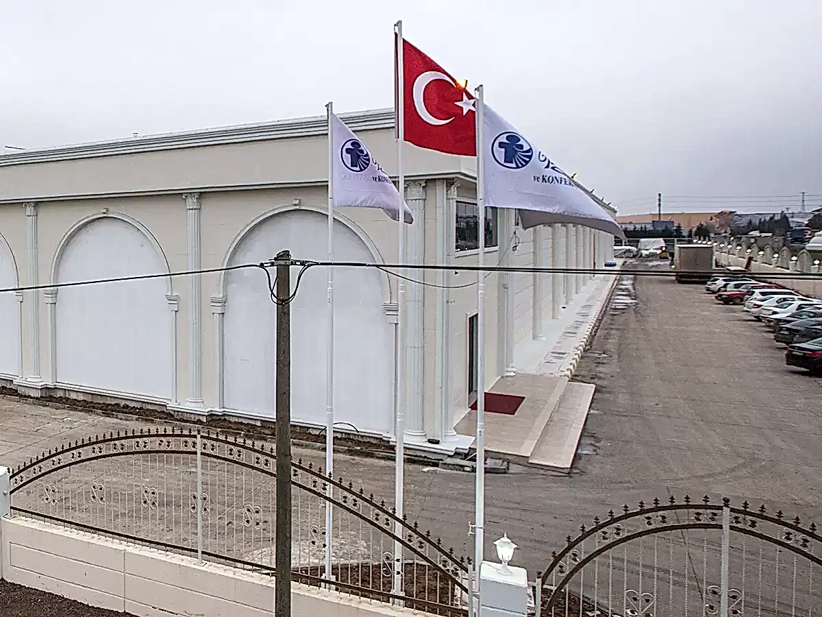 İpek Tül Konfeksiyon Sanayi Fabrikası